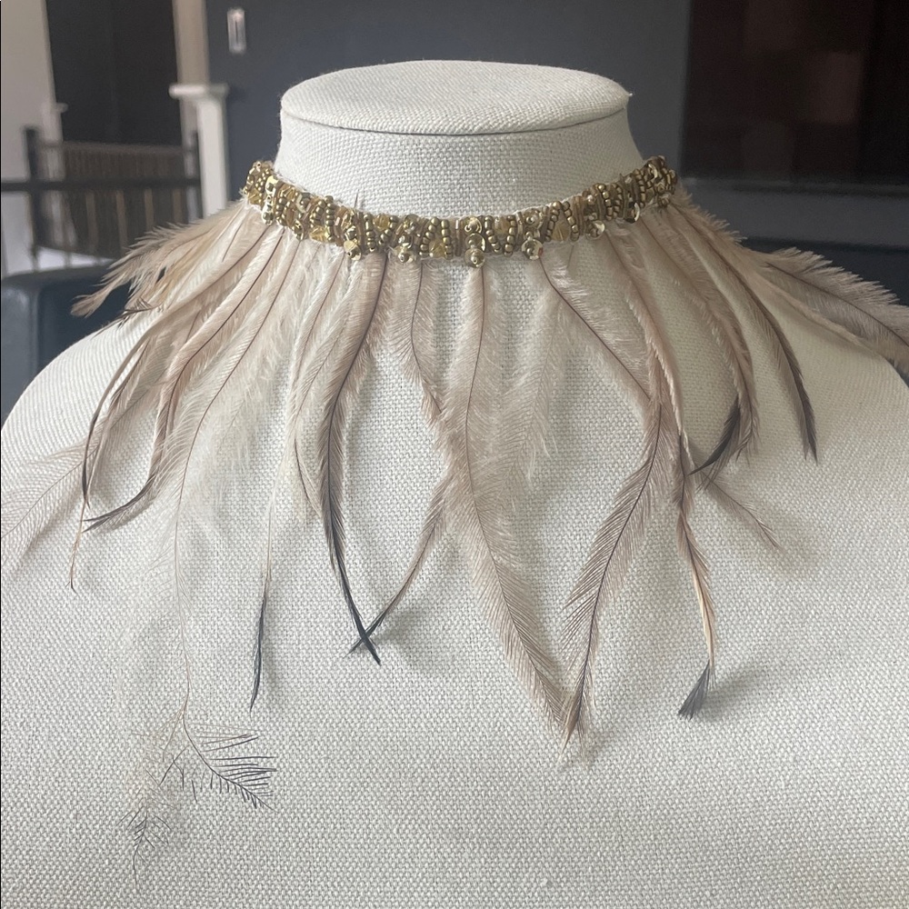 Feather Choker Necklace with gold beads